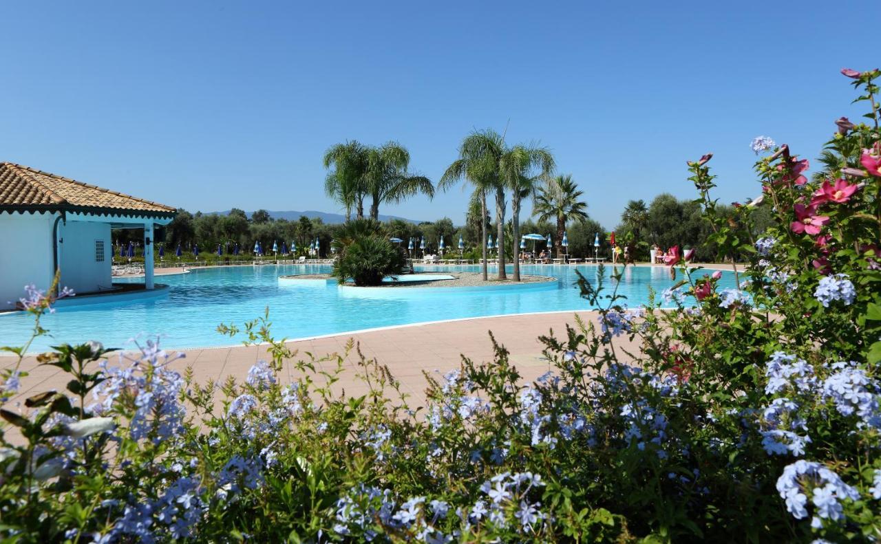 Uliveto Principessa Resort Cittanova  Exteriör bild