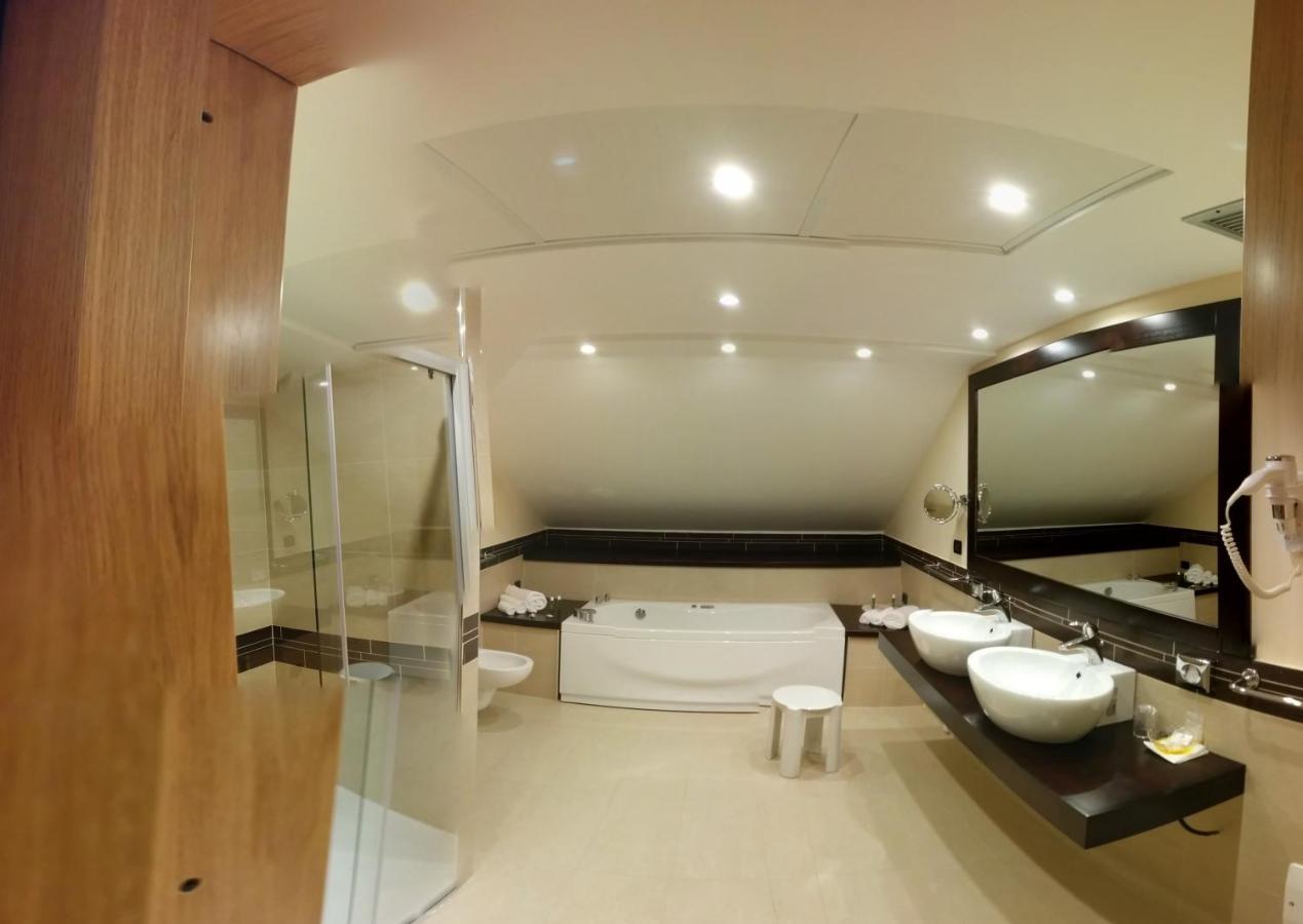 Uliveto Principessa Resort Cittanova  Exteriör bild