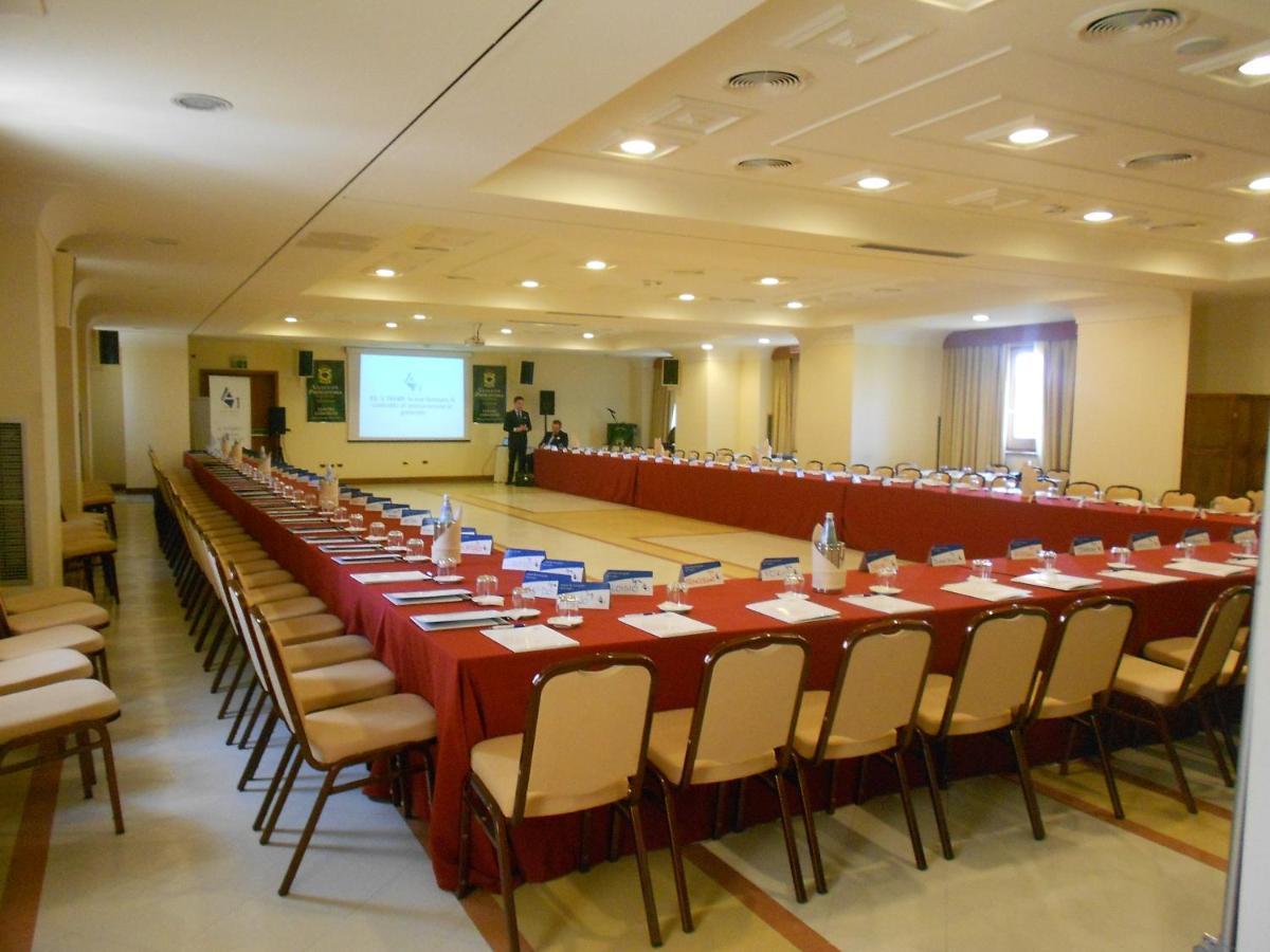 Uliveto Principessa Resort Cittanova  Exteriör bild